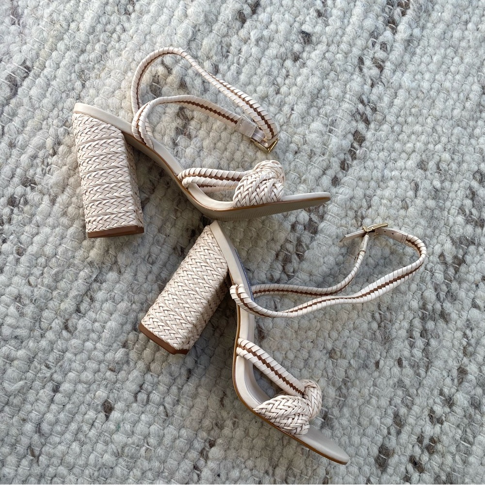 Steve Madden NWT Malou Braided Wrap Block Heel Sandals in Cream, Size 9 - Picture 5 of 9